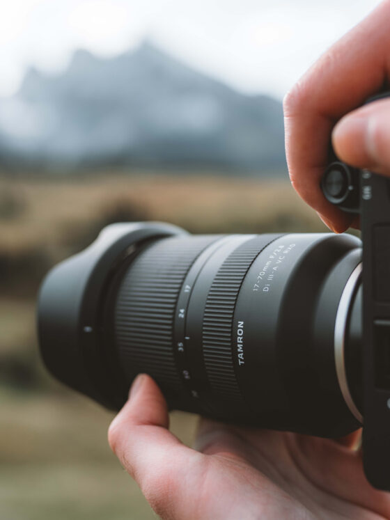 Tamron 17-70mm f/2.8 Di III-A VC RXD an einer Sony Alpha 6400