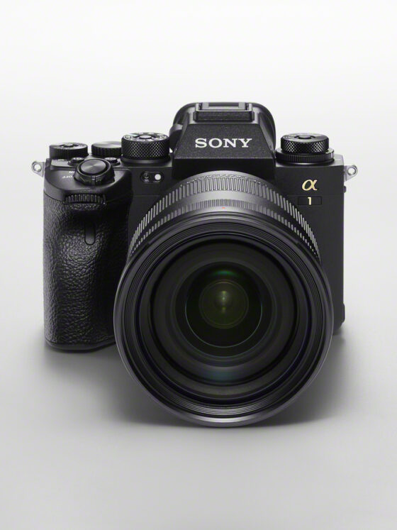 Sony Alpha 1 mit Standard-Zoom SEL2470GM