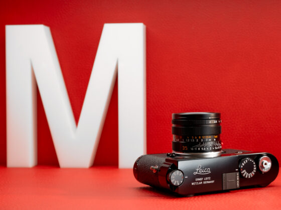 Die Leica M10-R mit schwarzer Lackierung