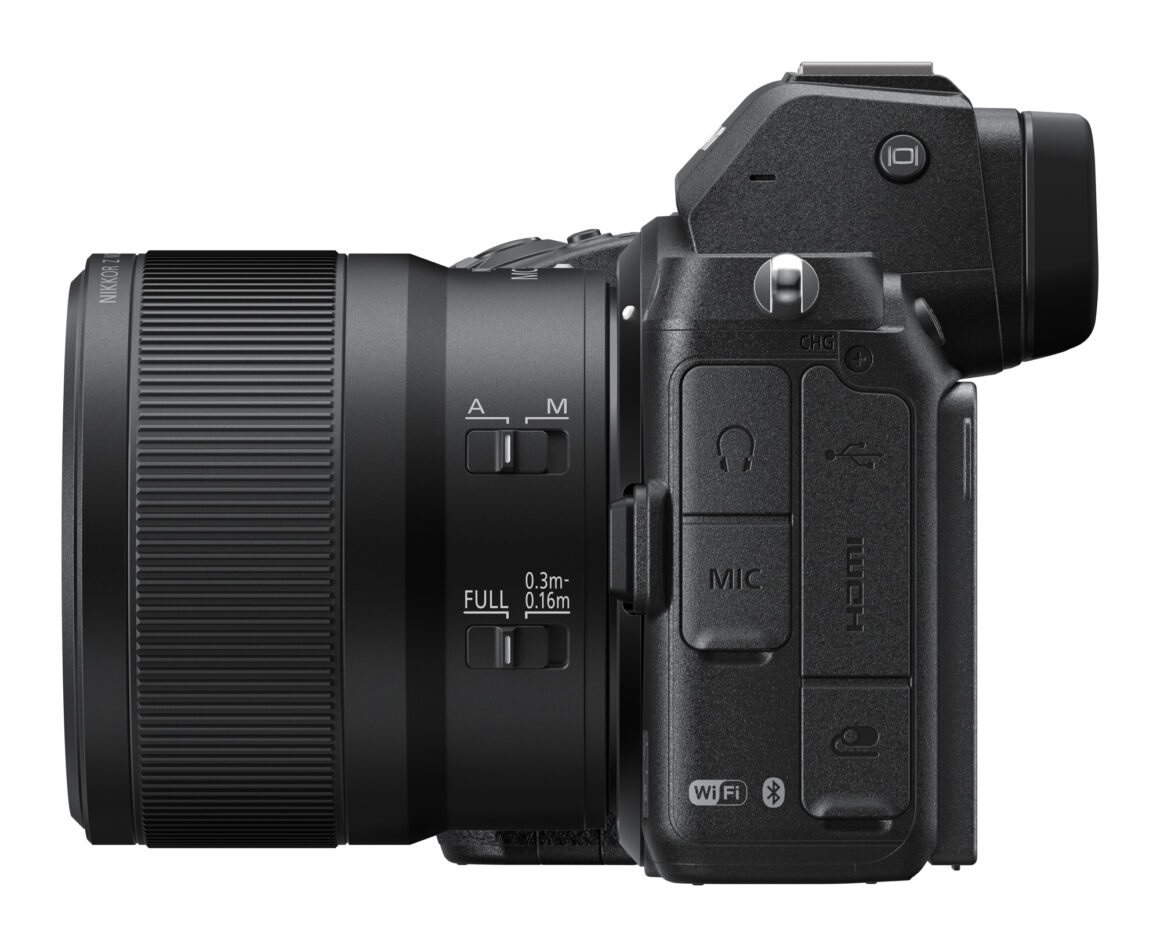 Bedienelemente des Nikkor Z MC 50mm f/2.8 an der Nikon Z5