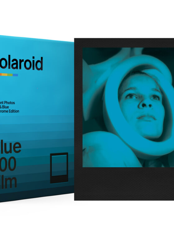 Polaroid Black & Blue 600 Film Duochrome Edition