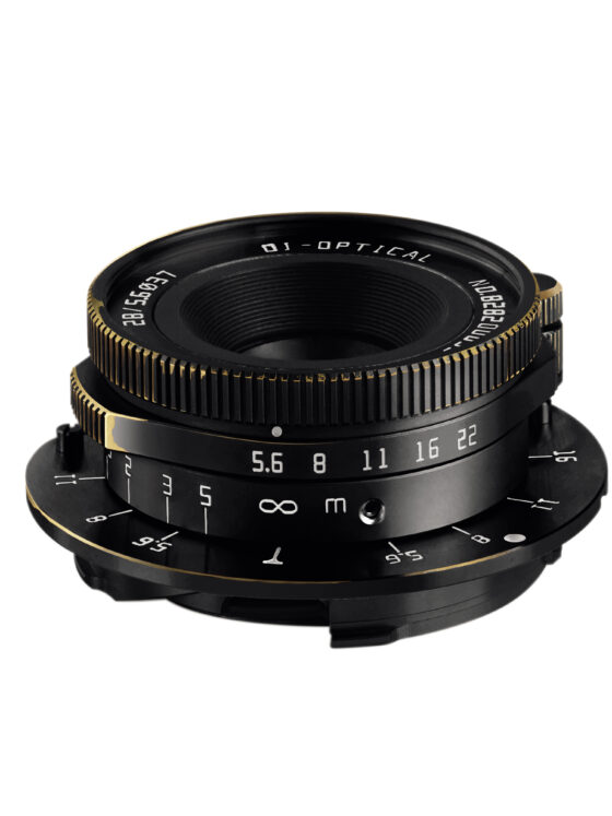 Das TTArtisan M 28mm f/5,6 in schwarz-messing für den Leica M-Mount