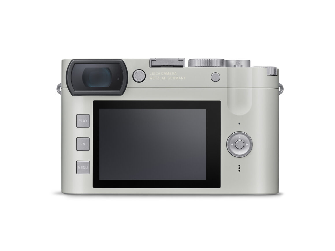 Rückseite des SOndermodells Leica Q2 "Ghost" by Hodinkee mit Sucher und Display