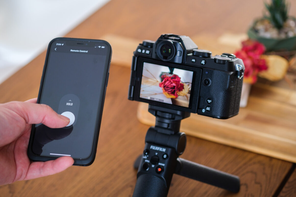 Gekoppelt mit der Kamera fungiert euer Smartphone mit der Fujifilm XApp als Remote Control